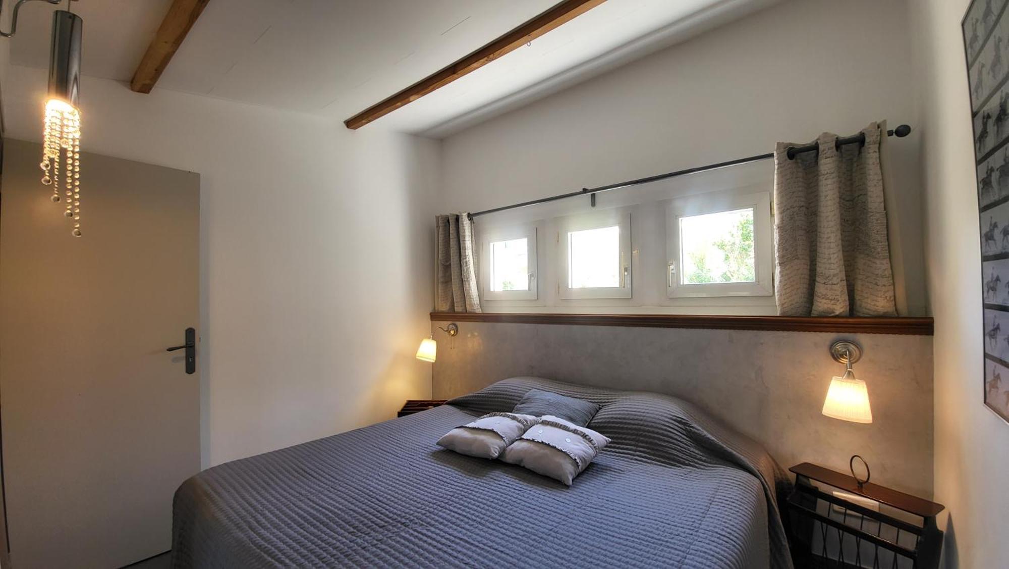 Residence Di A Serra Calvi  Luaran gambar