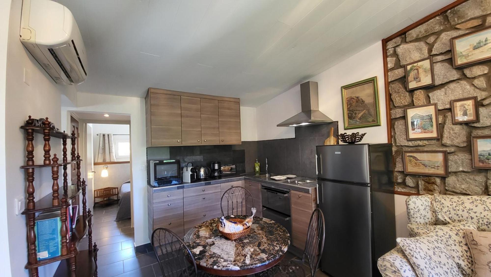 Residence Di A Serra Calvi  Luaran gambar