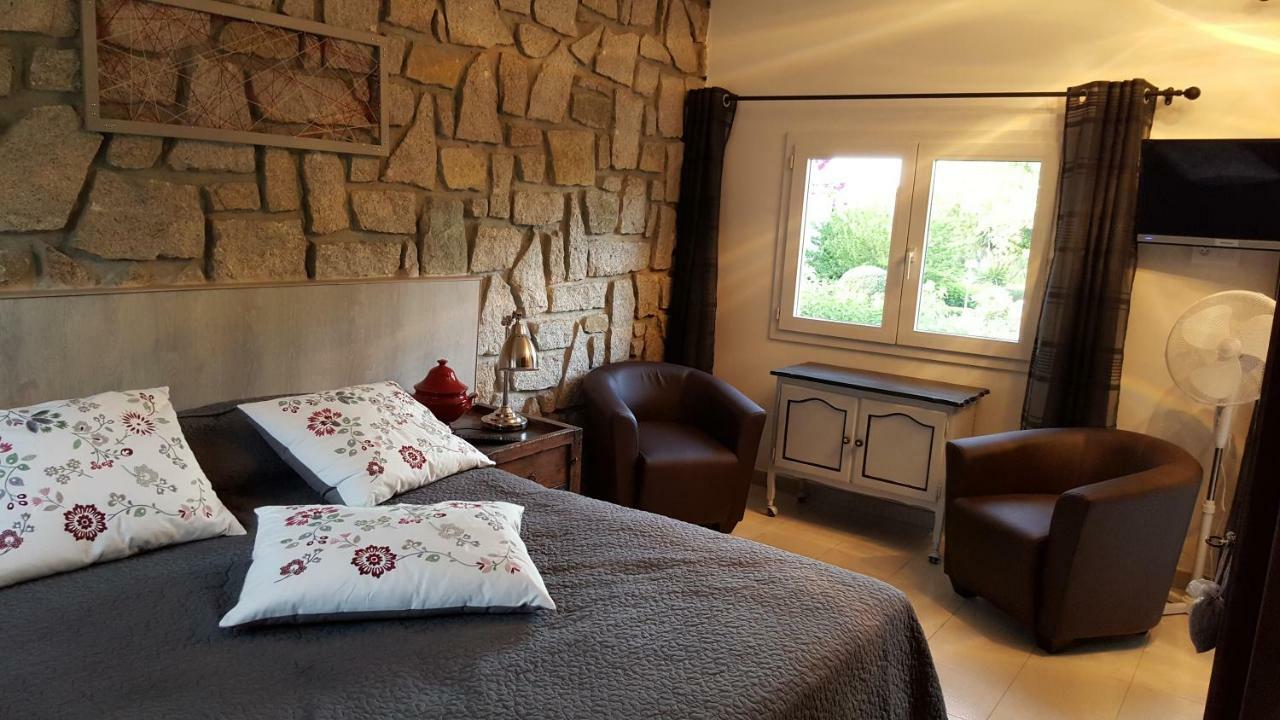 Residence Di A Serra Calvi  Luaran gambar